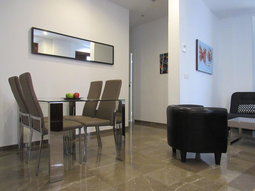 Apartamentos Iliberis Granada Kültér fotó