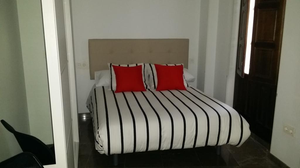 Apartamentos Iliberis Granada Kültér fotó